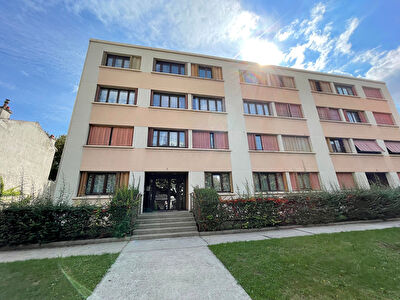 Appartement Rosny Sous Bois 3 pieces 64.33 m2