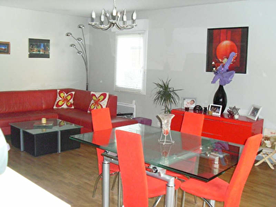 APPARTEMENT CHENNEVIERES SUR MARNE - 3 pieces - 73 m2