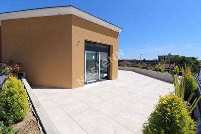 Appartement neuf 4/5 pieces 91,7 m2 et terrasse de 85 m2
