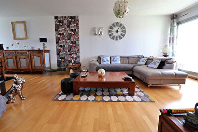 Appartement Saint Maur Des Fosses 5 pieces 3 chambres
