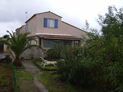 MAISON LA LONDE LES MAURES - 4 pieces - 90 m2