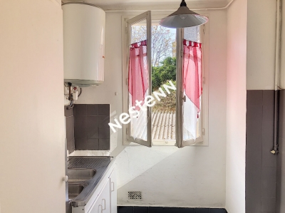 Appartement Toulon 2 pieces traversant avec toutes les commodites a la porte