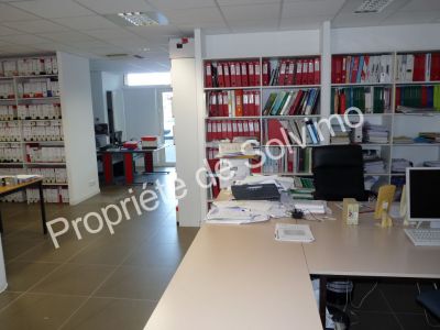 Local professionnel SIX-FOURS-LES-PLAGES