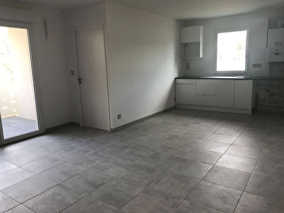 Appartement Toulon de 3 pieces avec parking privatif