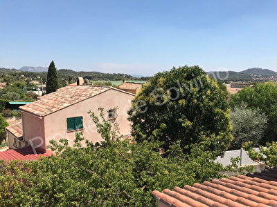 Maison - SANARY SUR MER T5 avec une chambre de plain-pied en suite parentale