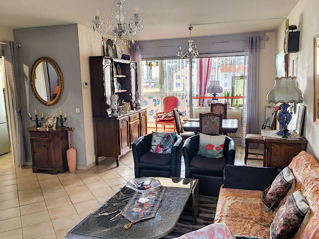 Appartement T4 de 73 m2 Toulon Est avec terrasse