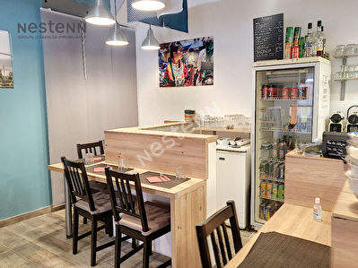 Local commercial Toulon 1 piece de 45 m2