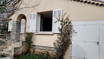 Maison de 3 pieces a Six fours les plages Quartier La Cauquiere