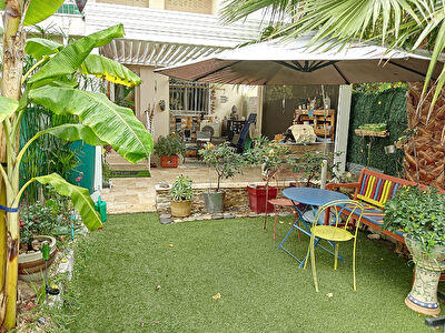 Six-fours-les-plages appartement de 2 pieces en rez de jardin