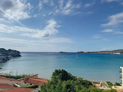 Maison pleine vue mer Sanary Sur Mer 2 pieces - La Gorguette