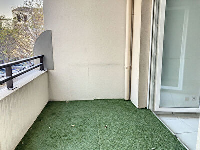 Appartement Toulon 2 pieces 44 m2 +garage en sous-sol
