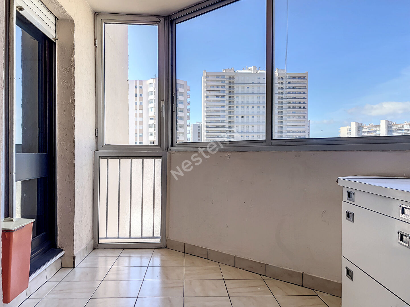 Toulon quartier la Rode appartement T4 de 89 m2 avec parking privatif