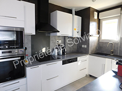 Pompertuzat 31450, Charmant T3 de 63.58m2 en dernier etage - terrasse - double garage en sous sol