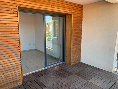 Toulouse Blagnac 31700 -Appartement T2 44.80m2 - terrasse - garage