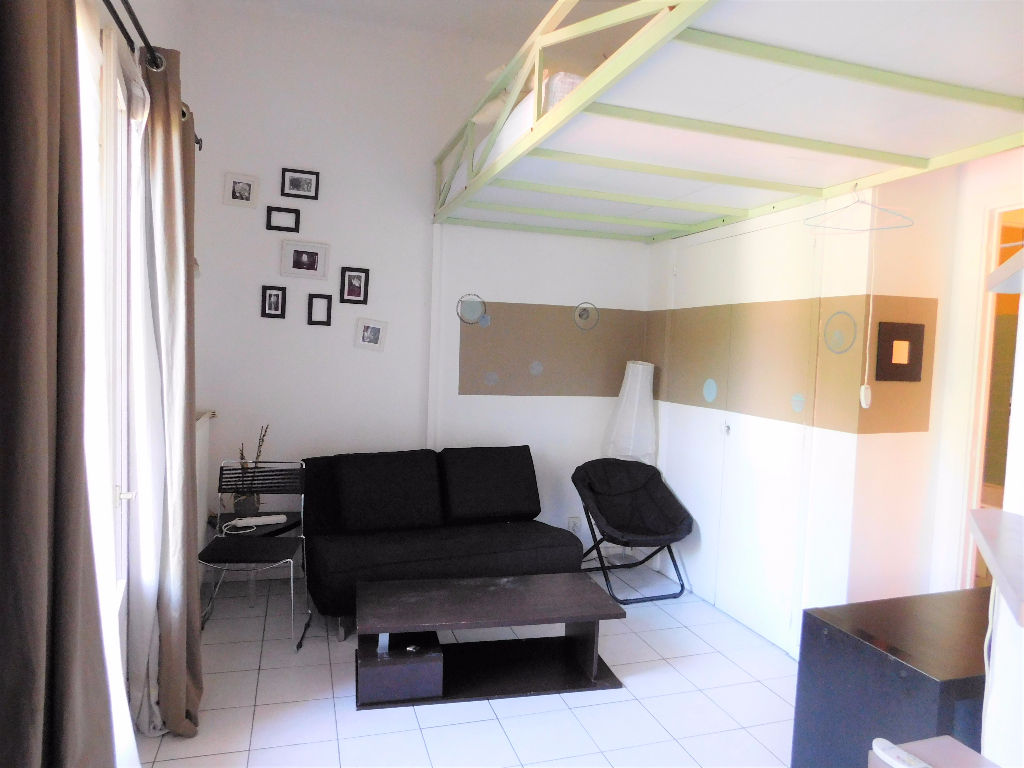 photos n°1 TOULOUSE 31400 appartement T1 bis meublé de 25.85m² avec parking et balcon Proche Métro