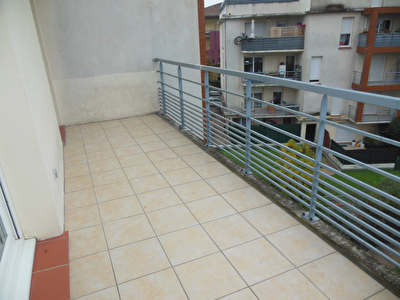 Toulouse 31200 Metro BORDEROUGE SANS FRAIS AGENCE Agreable T4 Recent de 82.59m2 avec Terrasse de 9.47m2 , place de parking sous sol,