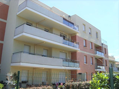 Toulouse 31500 Entre le Quartier Cote Pave et la Terrasse SANS FRAIS D'AGENCE Agreable T3 de 70.89m2 Terrasse de 14.51m2 cuisine separee , Box en sous sol