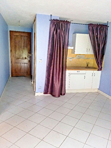 Toulouse 31400 studio 25m2 avec jardin privatif 36m2 et une place de parking