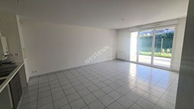 Launaguet 31140 Tres beau T3 neuf 63m2 terrasse de 12,83m2 , jardin 18m2 entierement cloture, cuisine equipee et 2 place de parking
