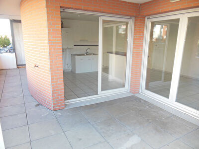 Toulouse 31200 Canal du Midi Agreable /Ponts jumeaux Agreable T5 de 94.77m2 terrasse de 31.94 m2 1 place de parking sous sol