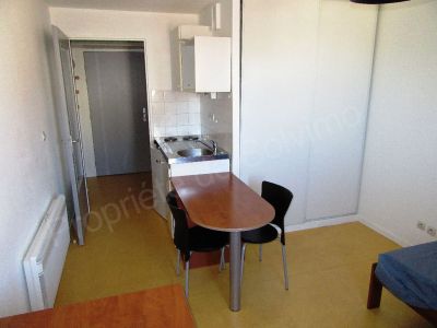 VALENCE - Studio meuble residence etudiante