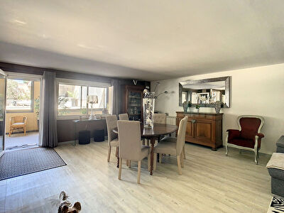 Portes Les Valence - Maison 7 pieces 170 m2 env avec piscine