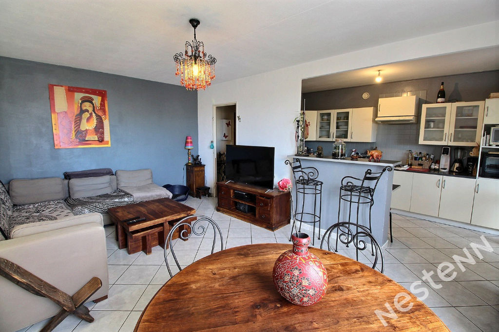 photos n°1 Appartement type 4 Parilly