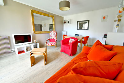 Appartement T2 Villeurbanne 69100 Sud Flachet avec balcon, cuisine equipee, proche des commodites et du metro Flachet