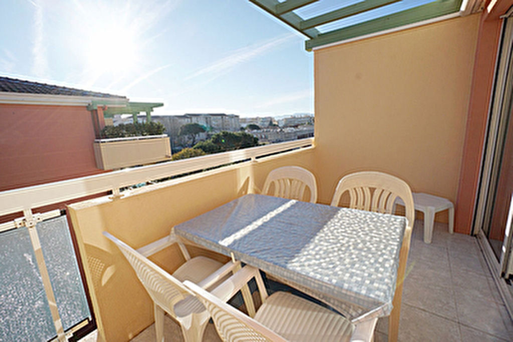 Studio Cabine Centre Ville Saint Raphael