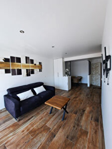 Appartement Saint Raphael 2 pieces, Place LAMARTINE, plein centre-ville