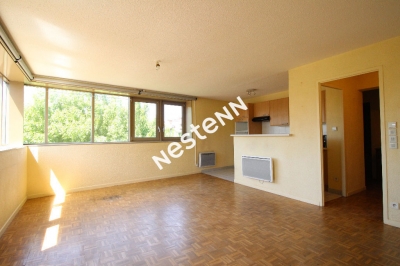 T3 70m2 plein centre au calme avec garage !