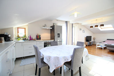 T3 77m2 dernier etage + terrasse 21m2