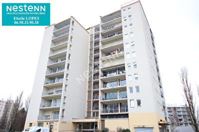 T5 100m2 centre ville avec balcon et cave