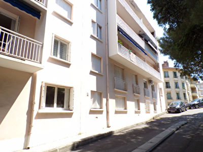 T1 DANS QUARTIER CALME BASTIA