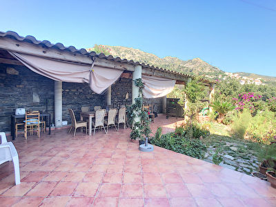 Rare appartement / maison avec grand terrain vue mer