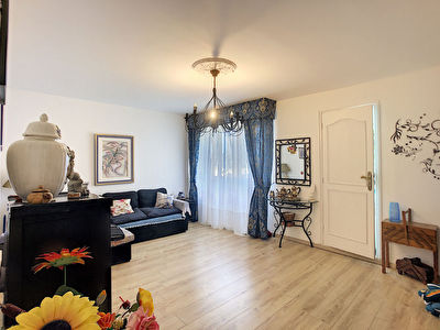 Appartement Bastia 3 pieces 60 m2. BASTIA 20600