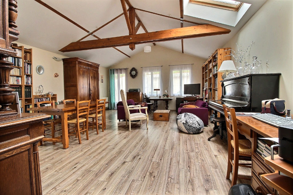photos n°1 EXCLUSIVITE - CHARTRES MAISON 4 CHAMBRES AVEC GARAGE