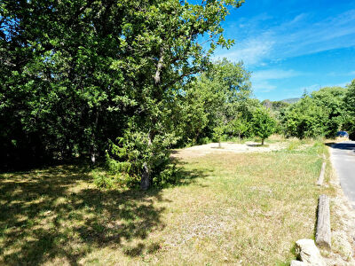 Terrain 600 m2