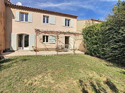 Maison Lourmarin 4 pieces 115 m2