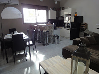 APPARTEMENT EN DUPLEX CHAPONOST