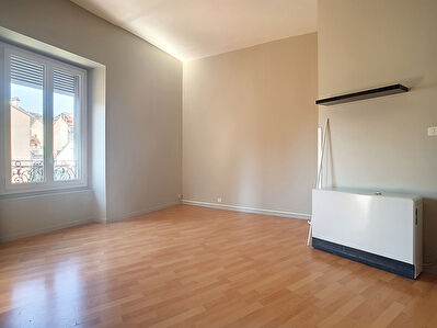 Appartement T2 a la location sur Grenoble - secteur de l'Aigle