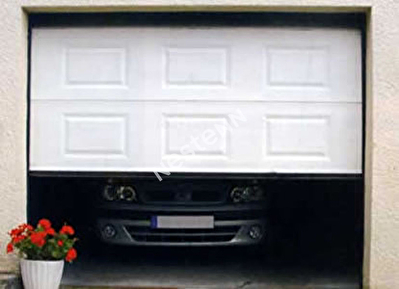 GARAGE FERME- 15 m2 - SAINT MARTIN D'HERES rue de l'Oisans.