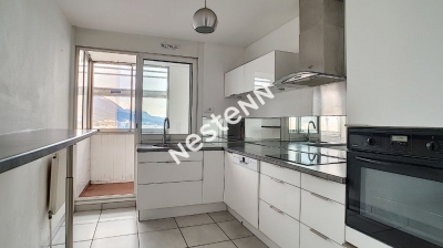 Appartement Echirolles Agreable 4P+C sur large balcon , 3 chambres