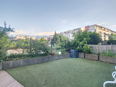 Appartement Grenoble 4 pieces 85m2 et sa superbe terrasse de 65m2