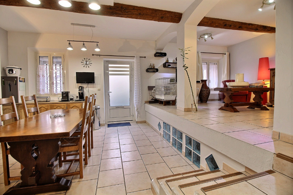 photos n°1 Appartement La Crau 3 pièces 88.65 m² - Centre ville Calme Parking facile