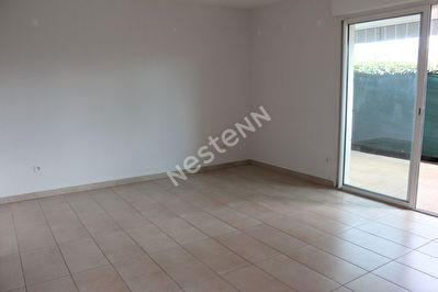 Appartement La Crau 3 pieces 61,21 m2 Terrasse PMR garage