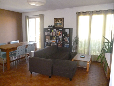 BRIGNOLES. APPARTEMENT DE 85M2