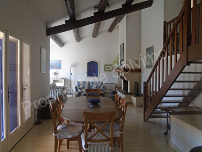 VILLA CARCES