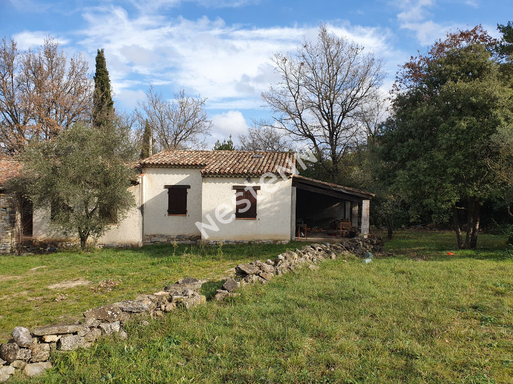 photos n°1 Villa T3 sur terrain de 445m² quartier résidentiel BRIGNOLES