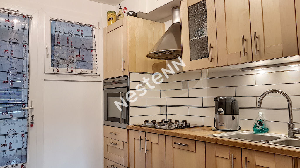 photos n°1 Appartement T3 RDC de 66m² avec balcon et place de parking - Brignoles
